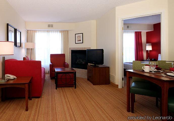 ホテル レジデンス イン ヒューストン ノースウェスト/ウィローブルック 部屋 写真